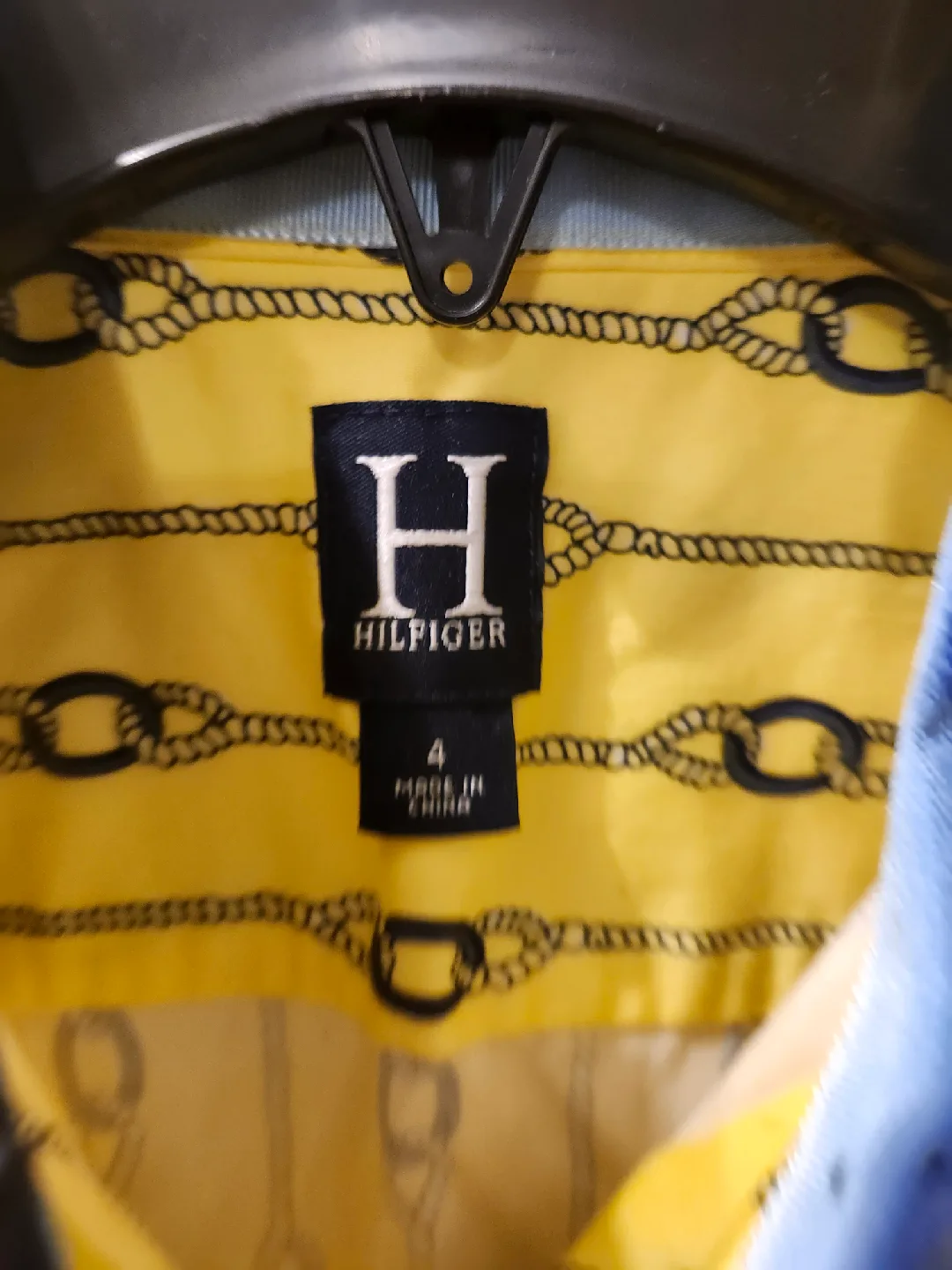 Tommy Hilfiger Yellow Chain Print Button Down - Size 4 image indicator(2)