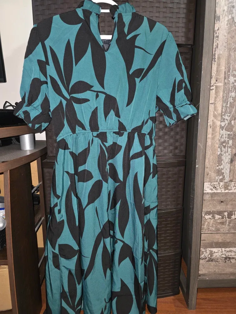 Floral Print Midi Dress - Teal & Black image indicator(2)