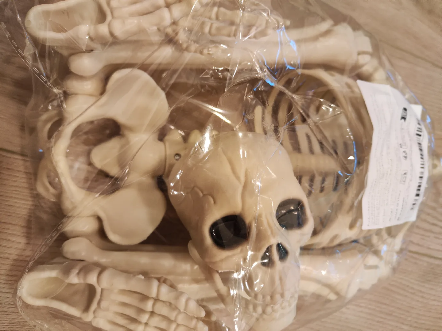 Halloween Skeleton Decoration flexible as seen in photo thumbnail