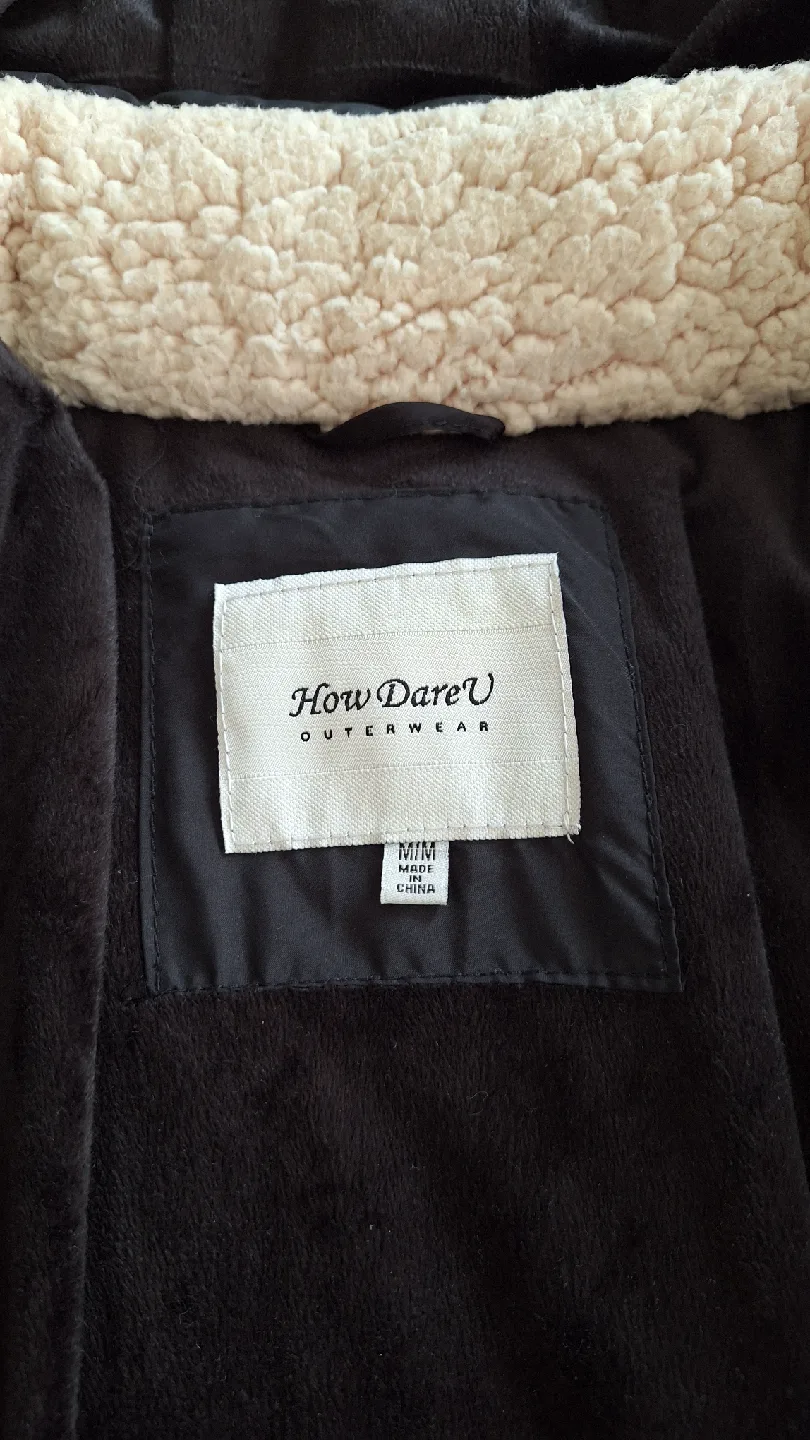 How Dare U Outerwear Black Puffer Coat - Size M image indicator(3)