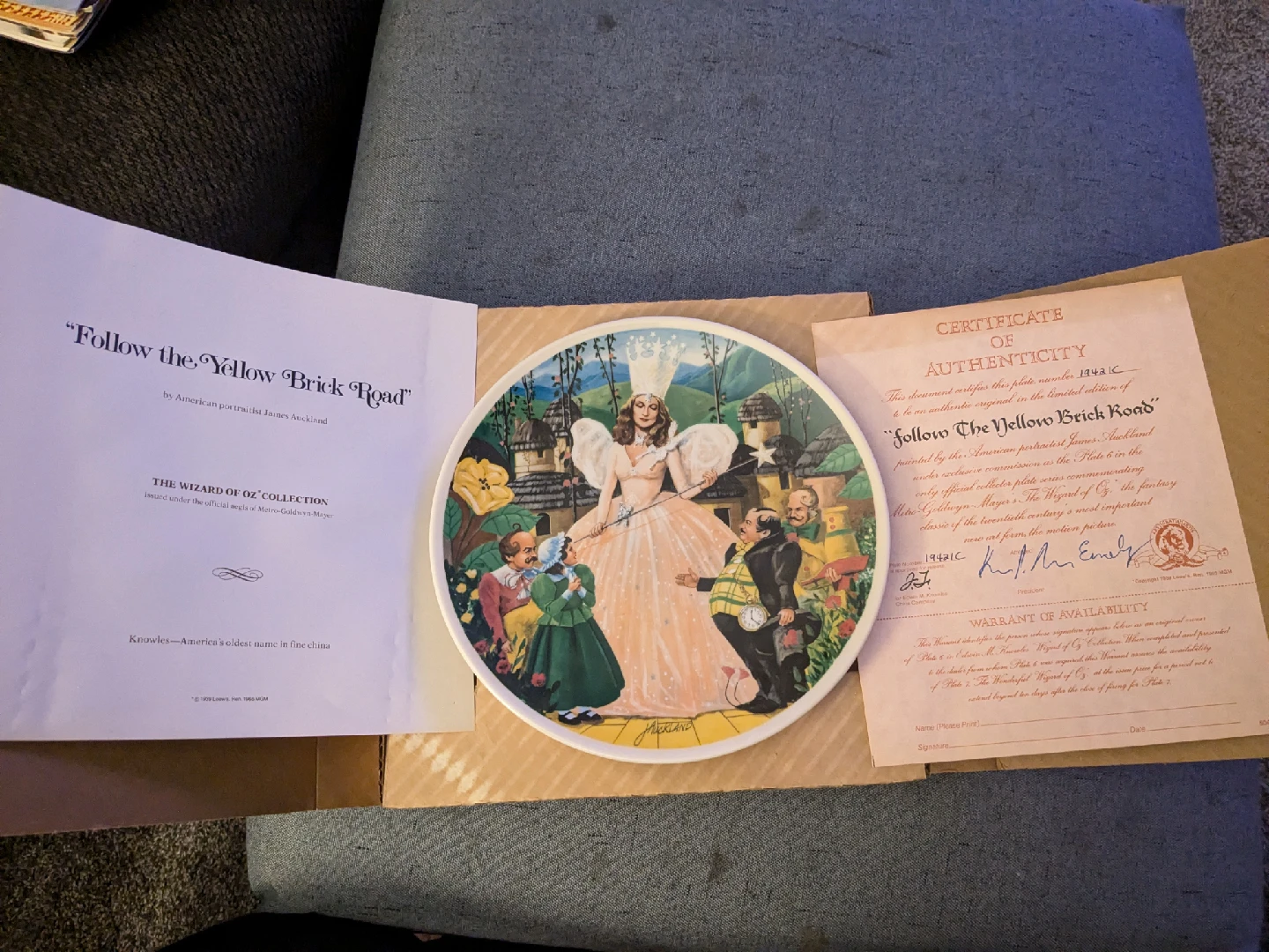 Wizard of Oz 1854 Knowles collection plates - photo 5