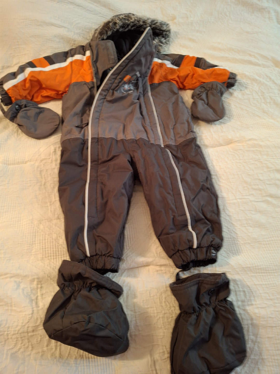OshKosh B'gosh 24M Snowsuit