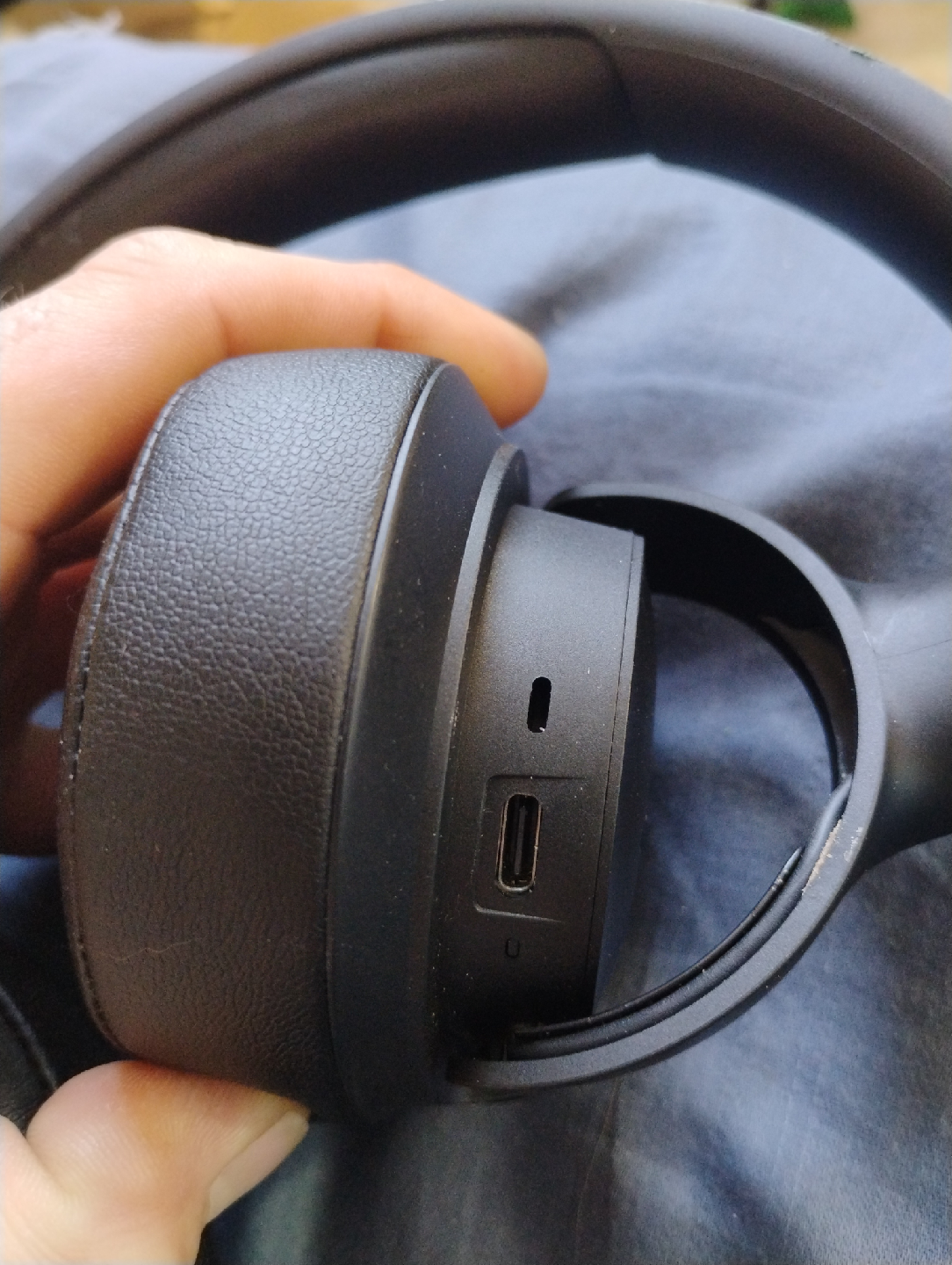JBL Headphones - Black bluetooth - photo 3