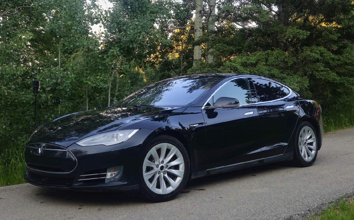 Tesla Model S 90D