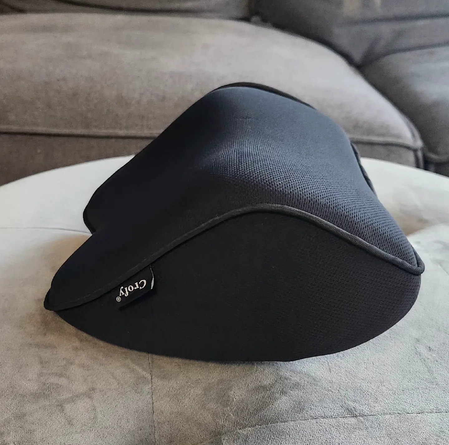 Automotive Neck Driving Pillow image indicator(8)