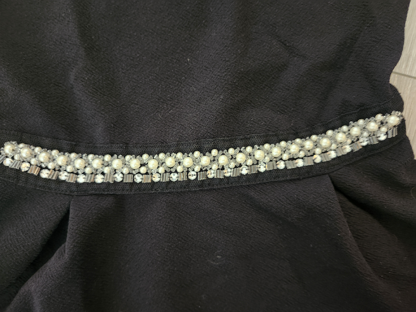 Beautiful black dress with pearls Size small girls - photo 2