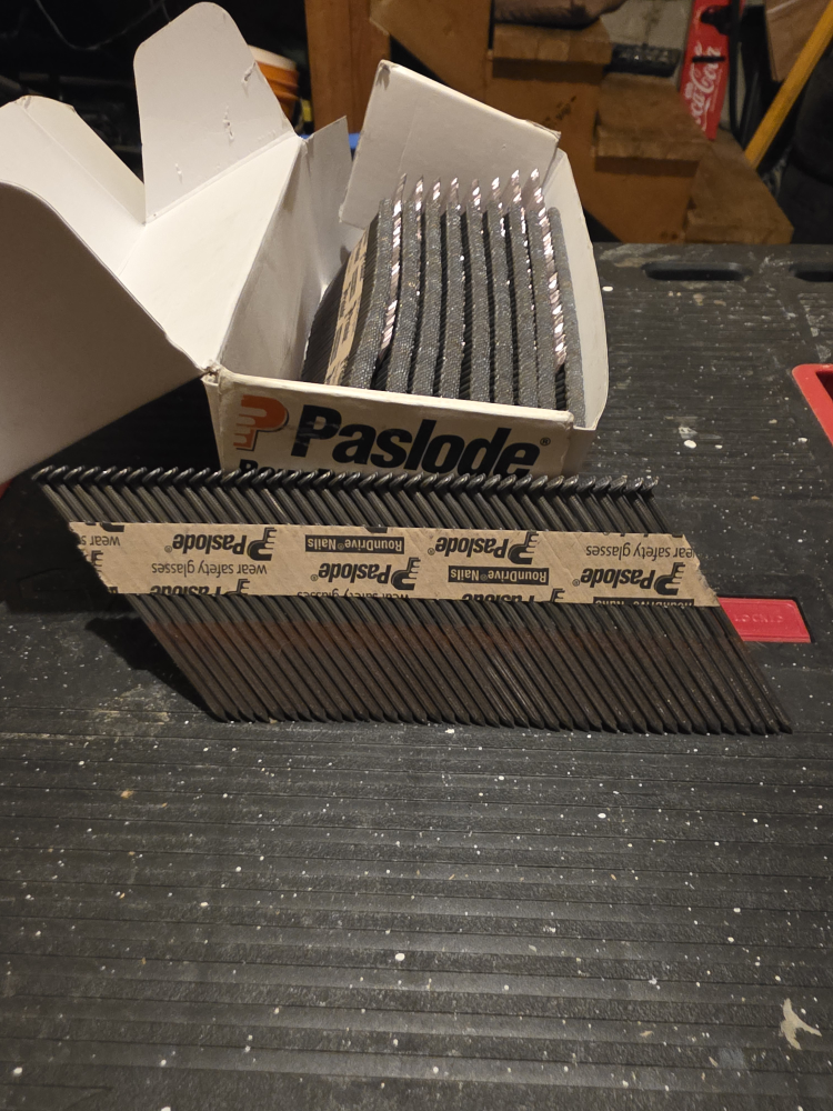 Paslode RoundDrive 3 1/4" Strip Nails - 800Count - photo 3