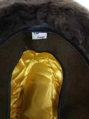 Fuzzy Hat with Feather Detail image indicator(9)