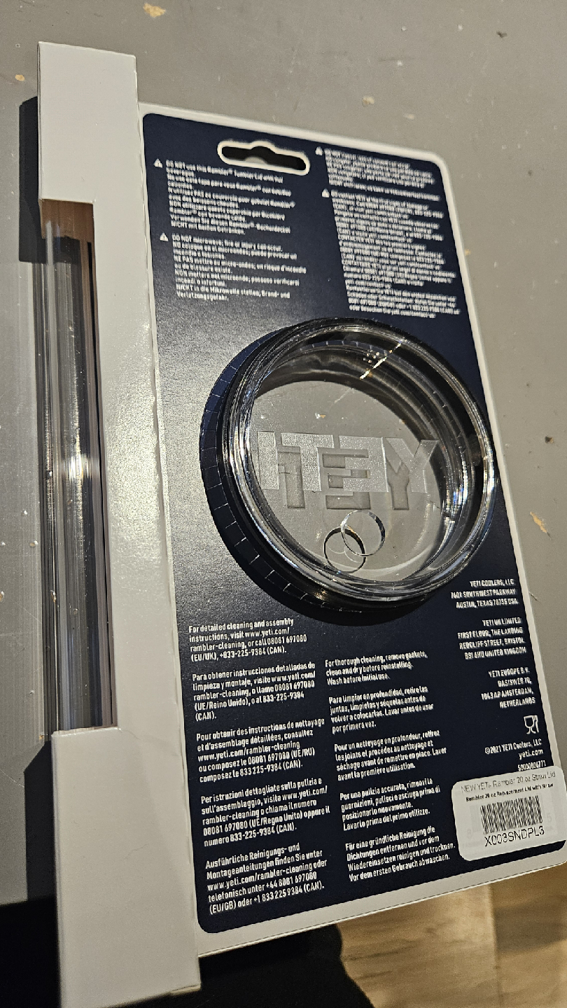 New YETI Rambler 20 oz Straw Lid - photo 3
