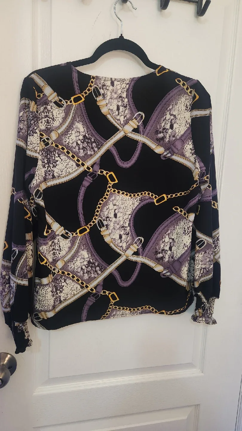 Snakeskin Print Blouse image indicator(10)