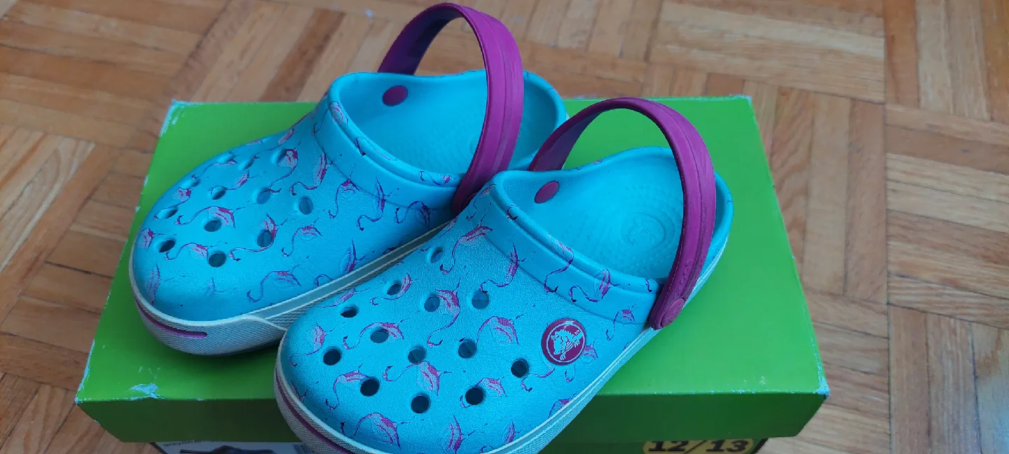 Crocs Kids' Classic Clog, Size 10/11 image indicator(3)