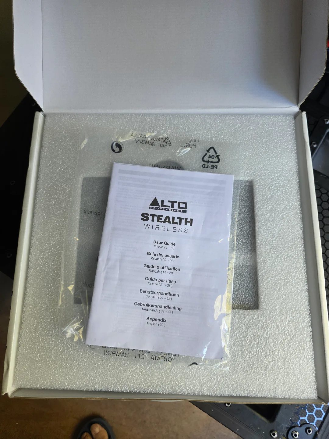 Alto Professional Stealth Wireless System image indicator(3)