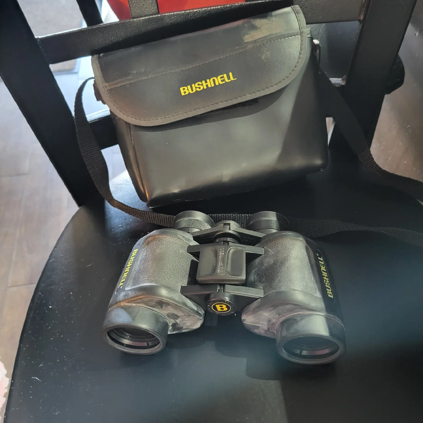 Bushnell Binoculars with Case thumbnail