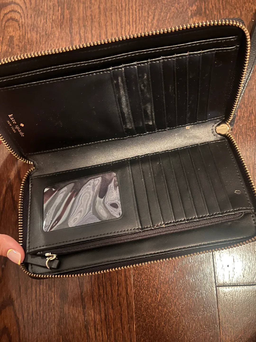 Kate Spade Wristlet Wallet image indicator(4)