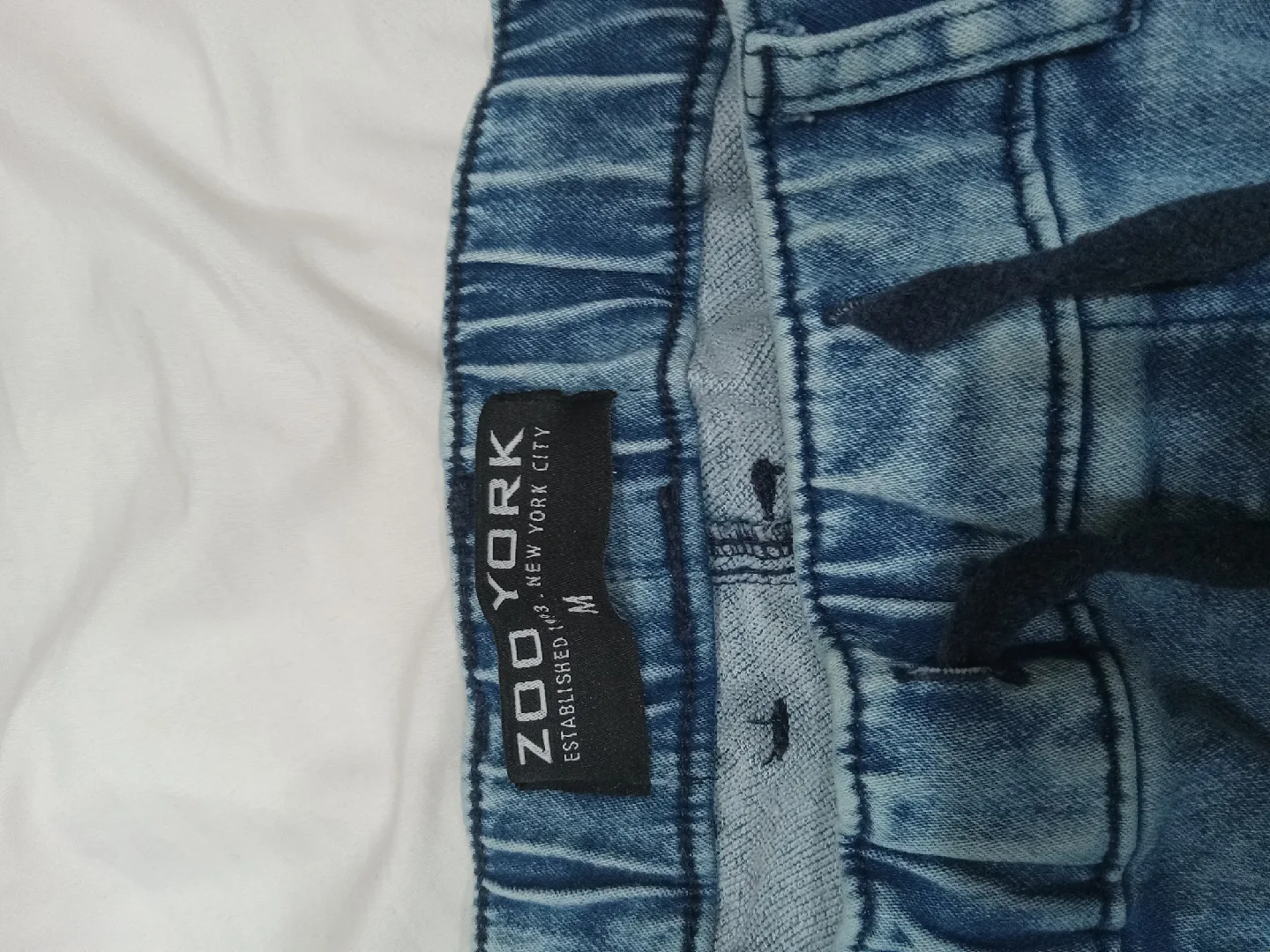 Zoo York Jeans, Size M image indicator(2)