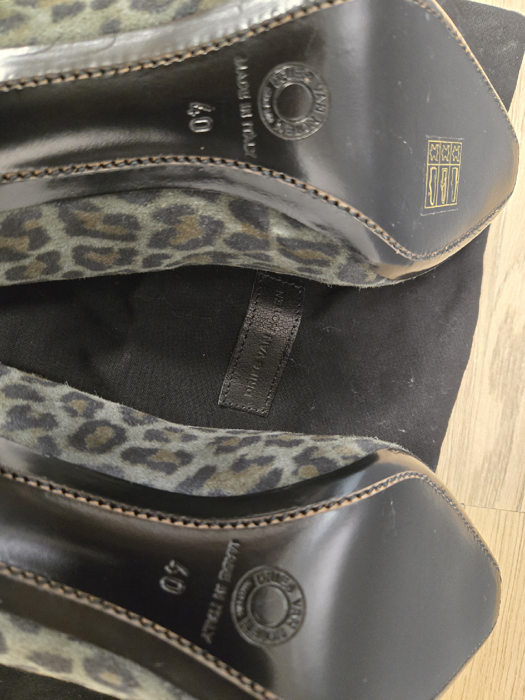 Dries Van Noten Leopard Print Heels - Size 40 - photo 5