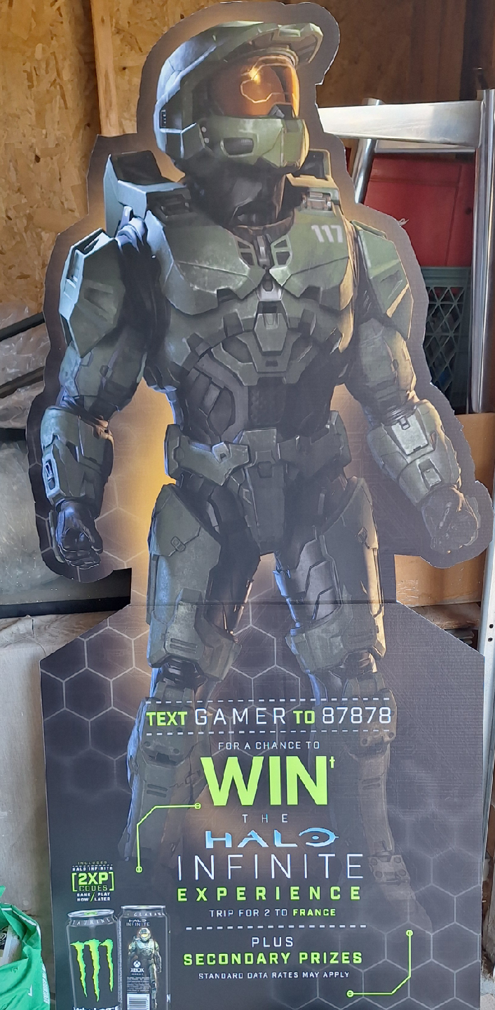 Halo Infinite Standee