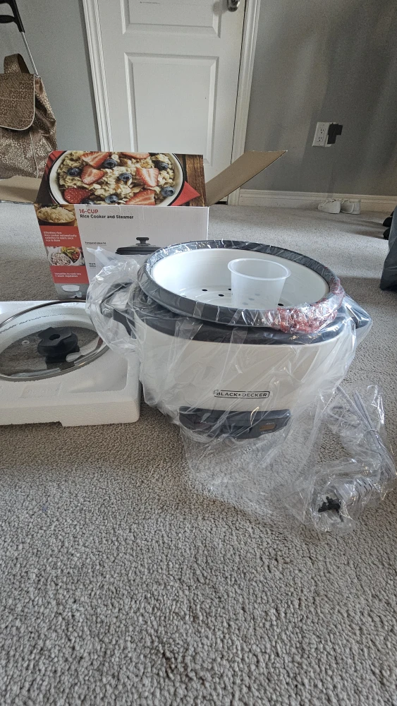New Black+Decker 16-Cup Rice Cooker