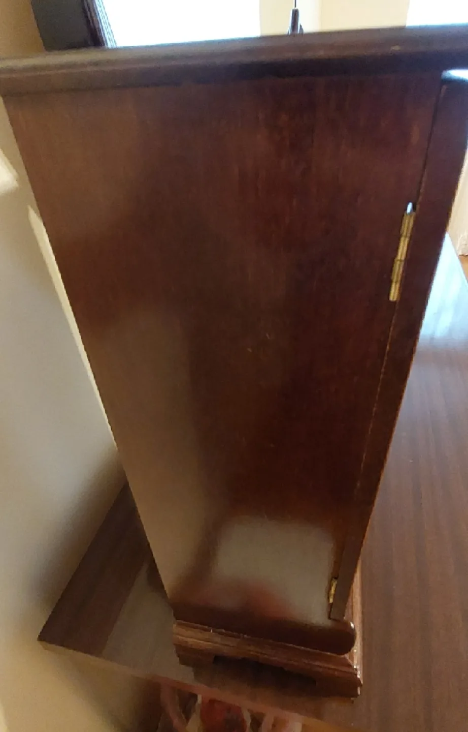 Wooden Jewellery Cabinet image indicator(4)