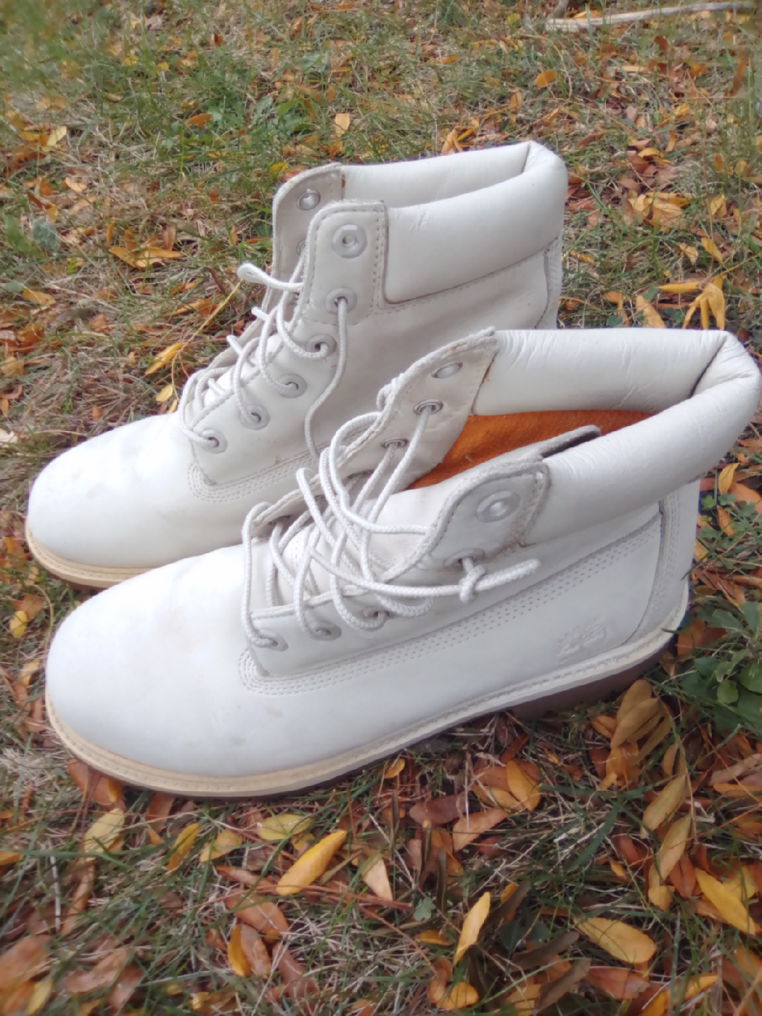 Men's sz 7 Cream colored Timberland work boits - photo 4