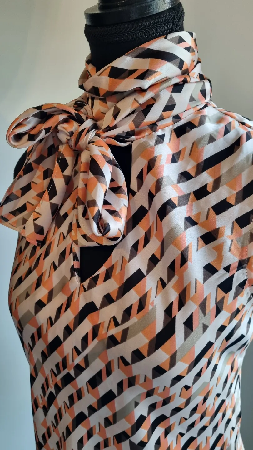 Patterned Sleeveless Blouse with Neck Tie thumbnail