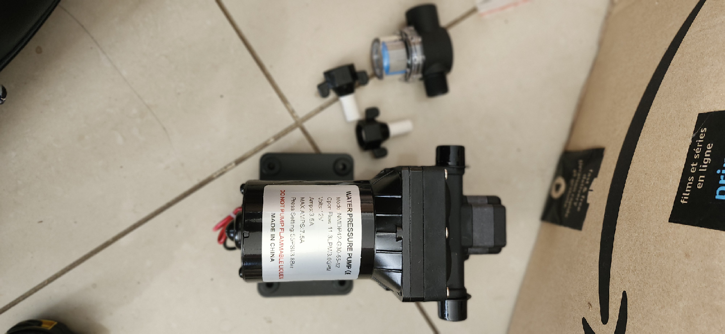 Water Pressure Pump 12V - photo 2