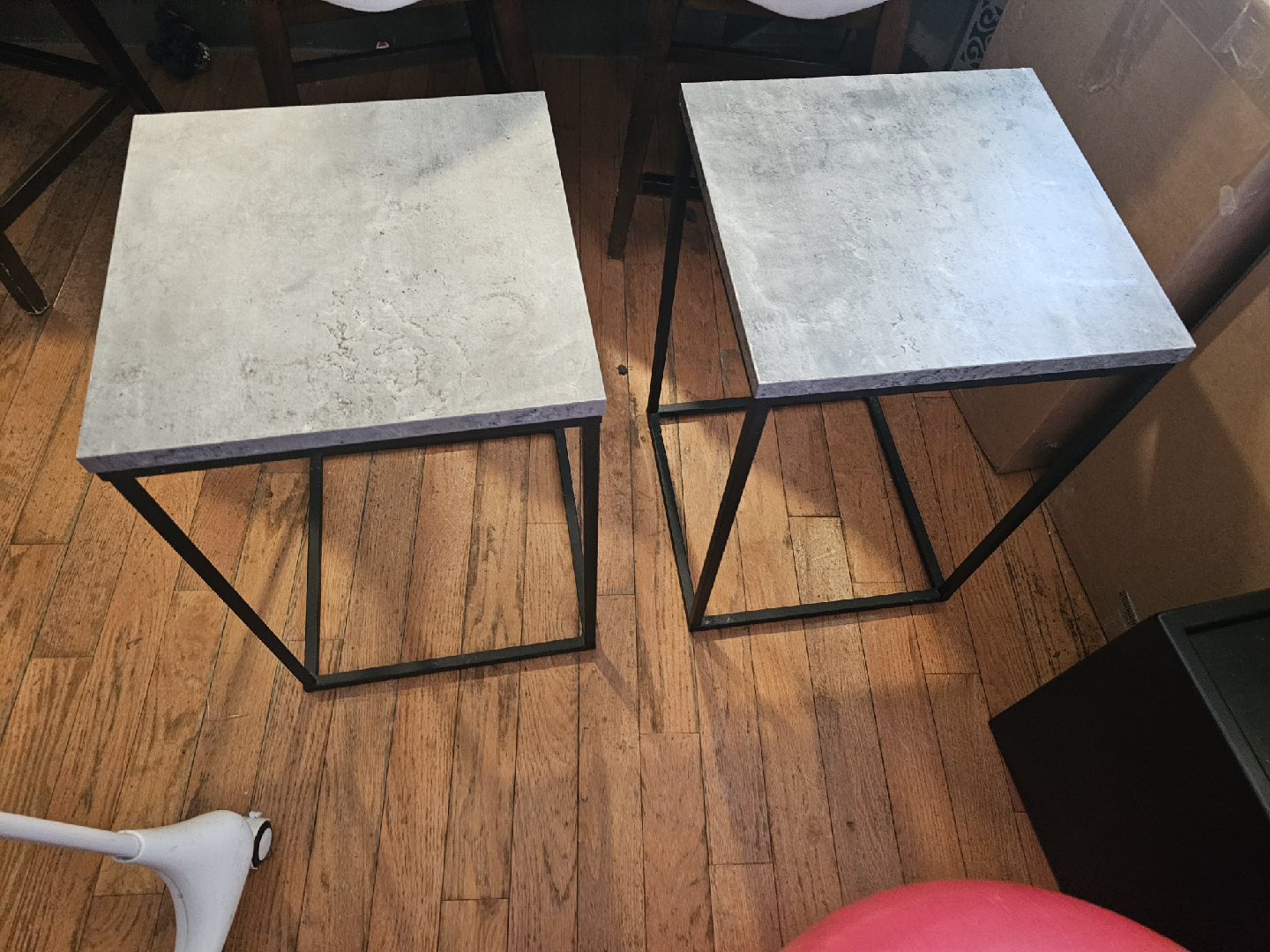 🥕🥕🥕🥕Side Tables (Set of 2)🥕🥕🥕🥕🥕