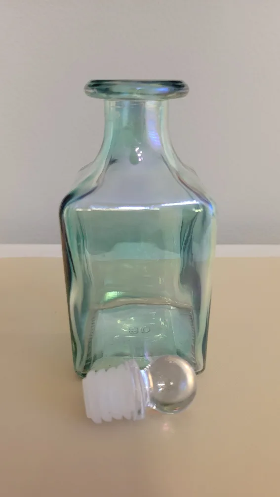 Decorative Glass Bottle with Stopper image indicator(2)