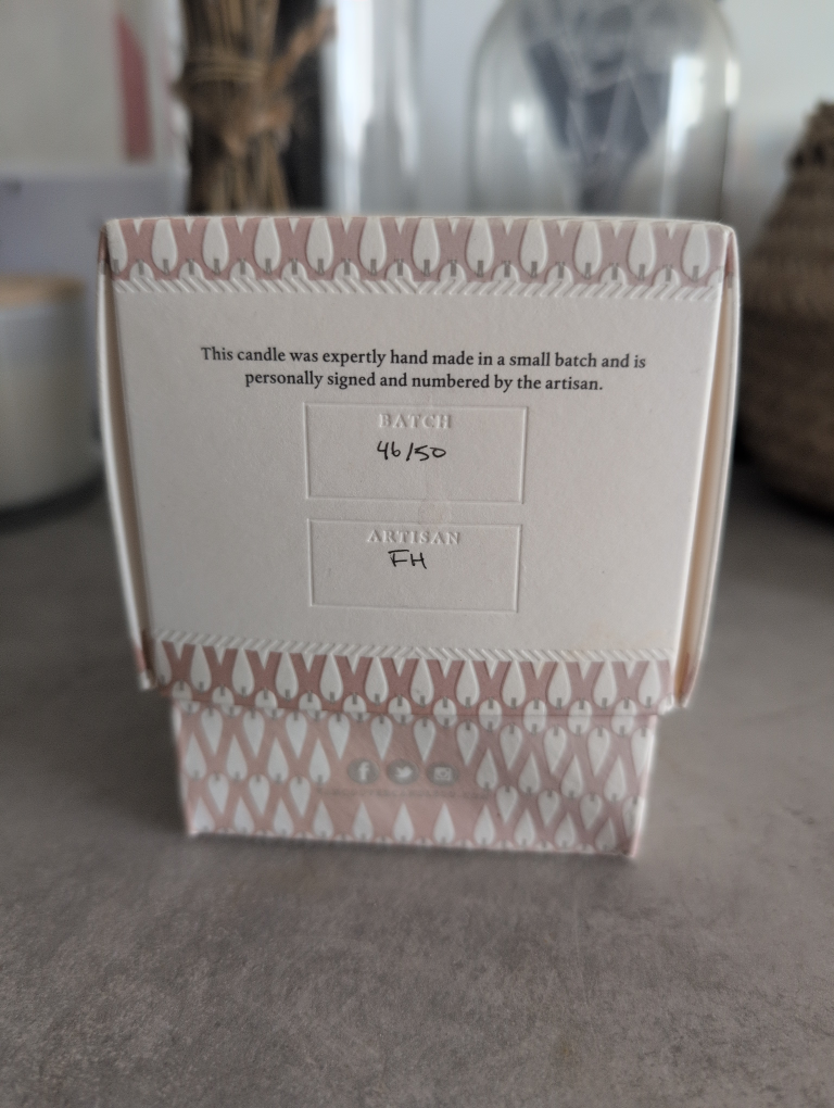 Vancouver Candle Co. Rosedale 10.9 oz Candle - photo 3