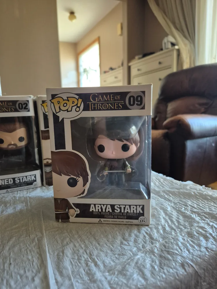 Game of Thrones Funko Pops - Arya, Daenerys, Jon, Ned image indicator(2)