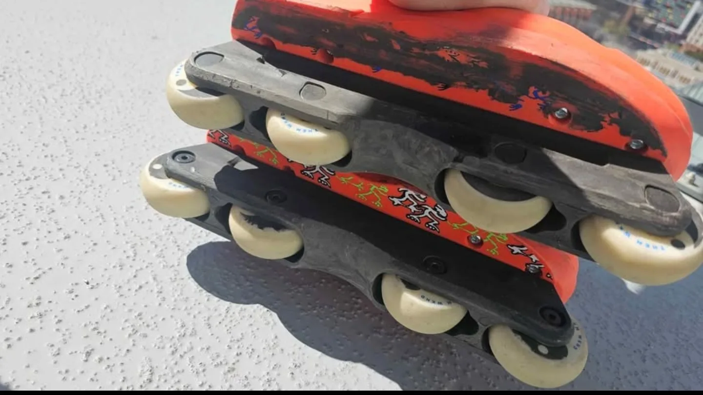 them 909 Aggressive Inline Skates - Size 8 image indicator(2)