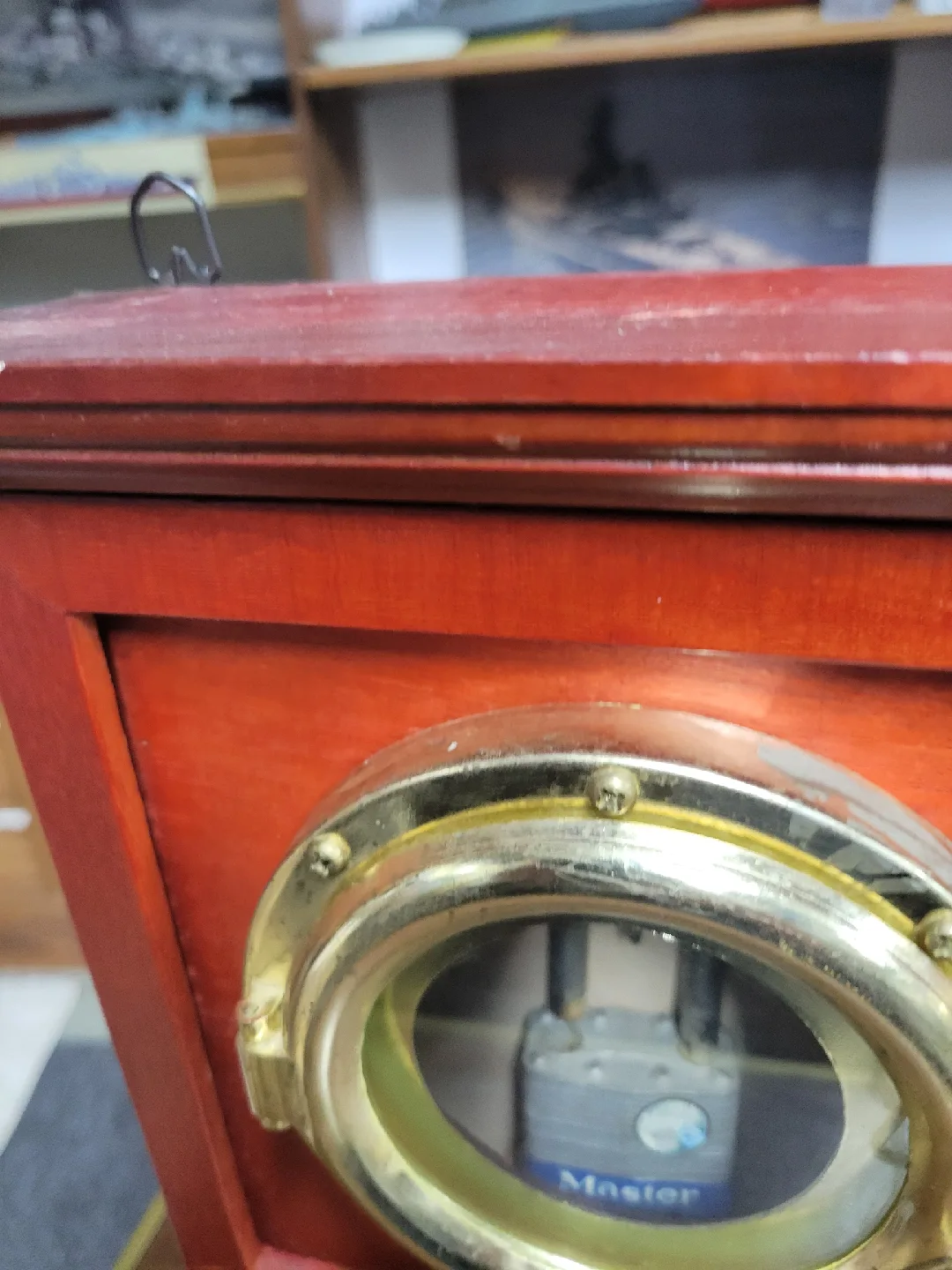 Nautical Style Wooden Key Cabinet image indicator(3)