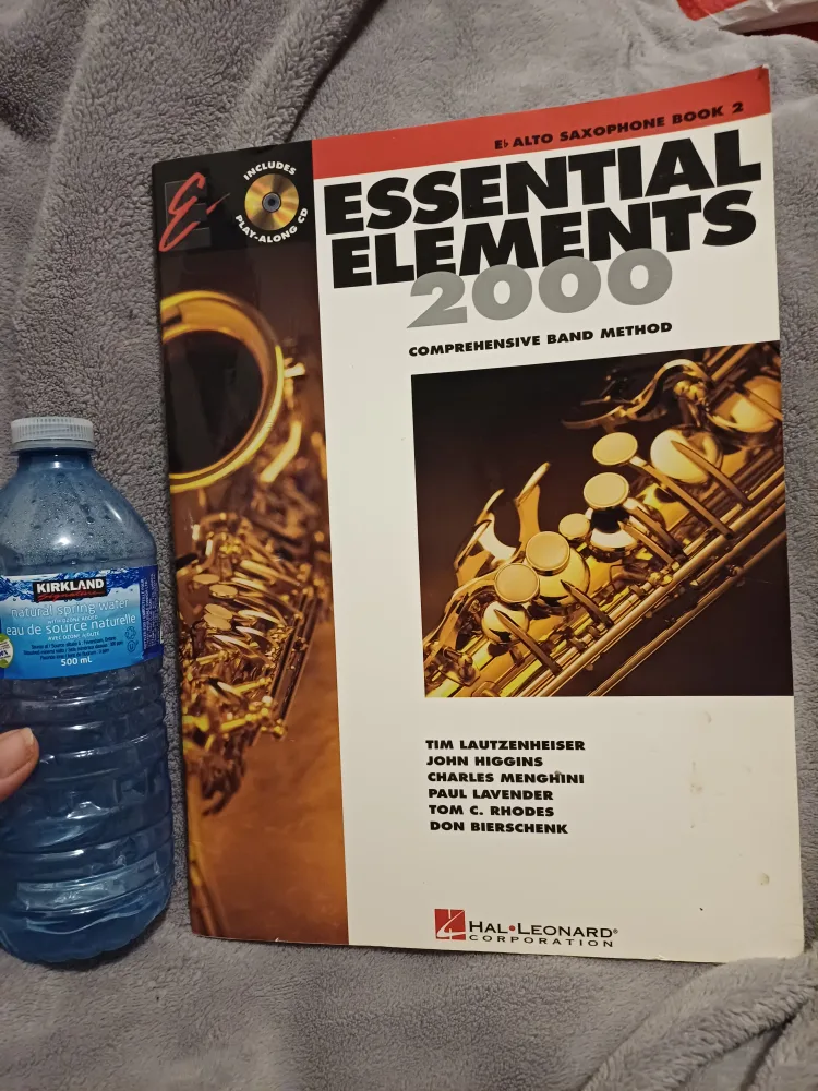 Essential Elements 2000 Alto Saxophone Book 2 thumbnail