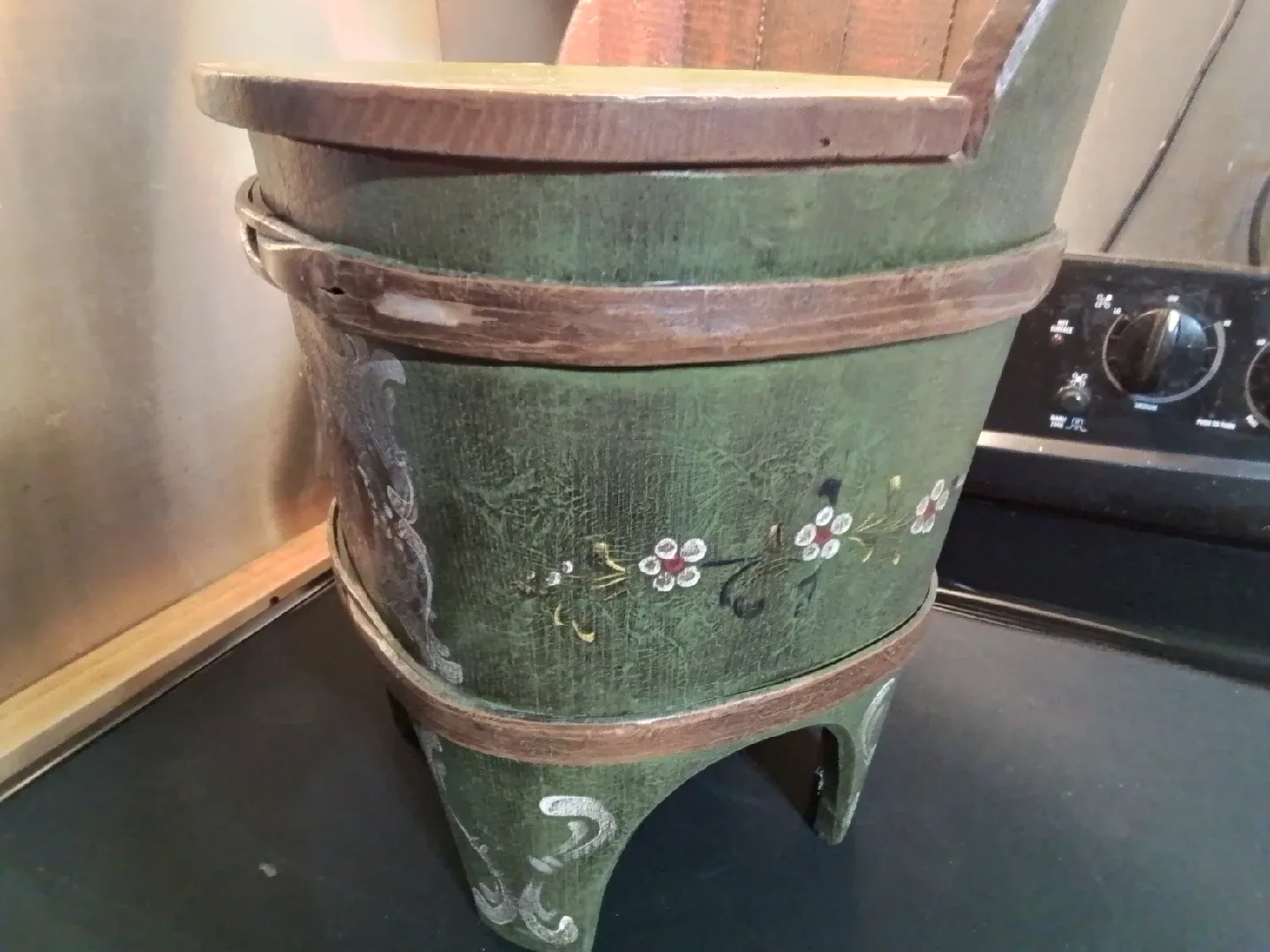 Antique Norway Rosemaling Kibbles Chair image indicator(9)