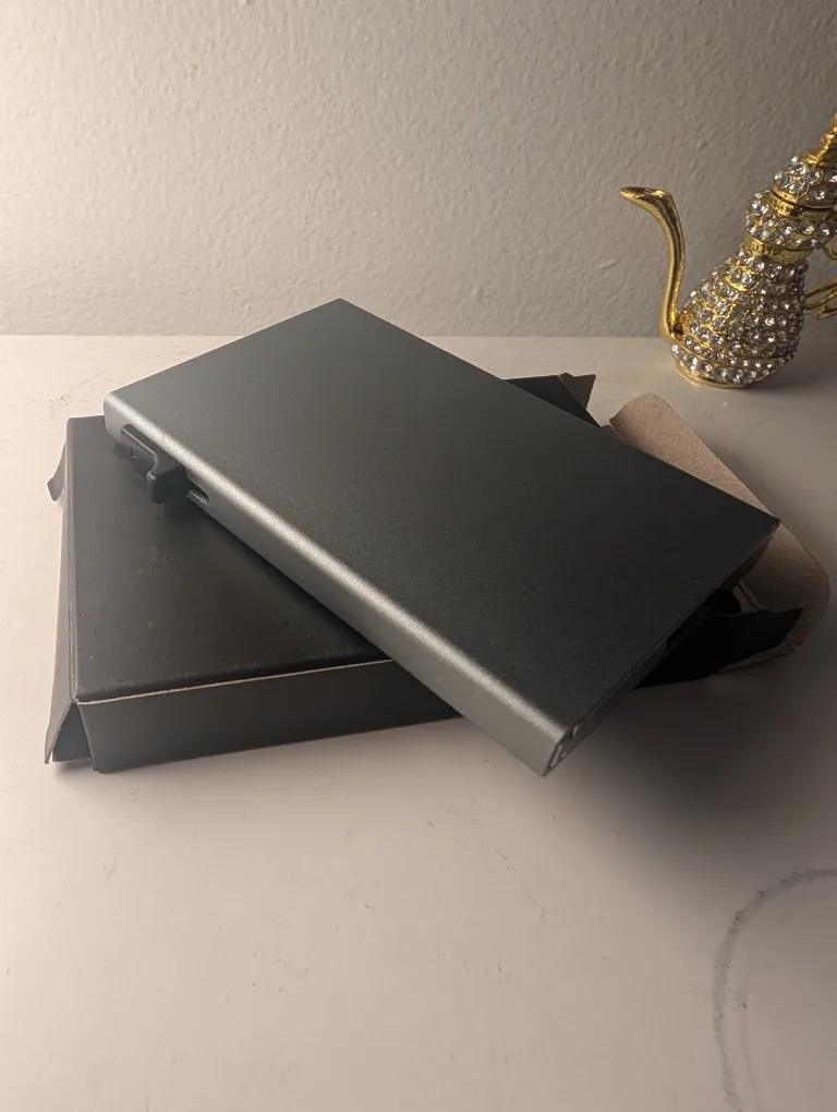 Sleek Name Card Holder – Professional, Compact & Gift-Ready ✨ image indicator(3)