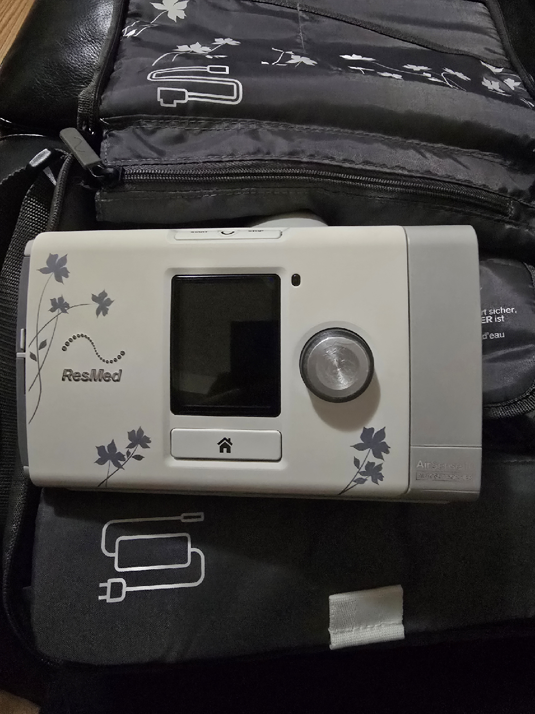 ResMed Air10 CPAP Machine - photo 2