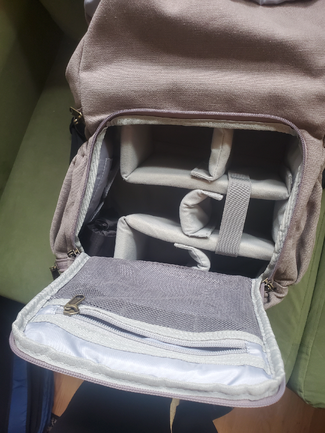 BAGSMART Camera Backpack - Beige - photo 3