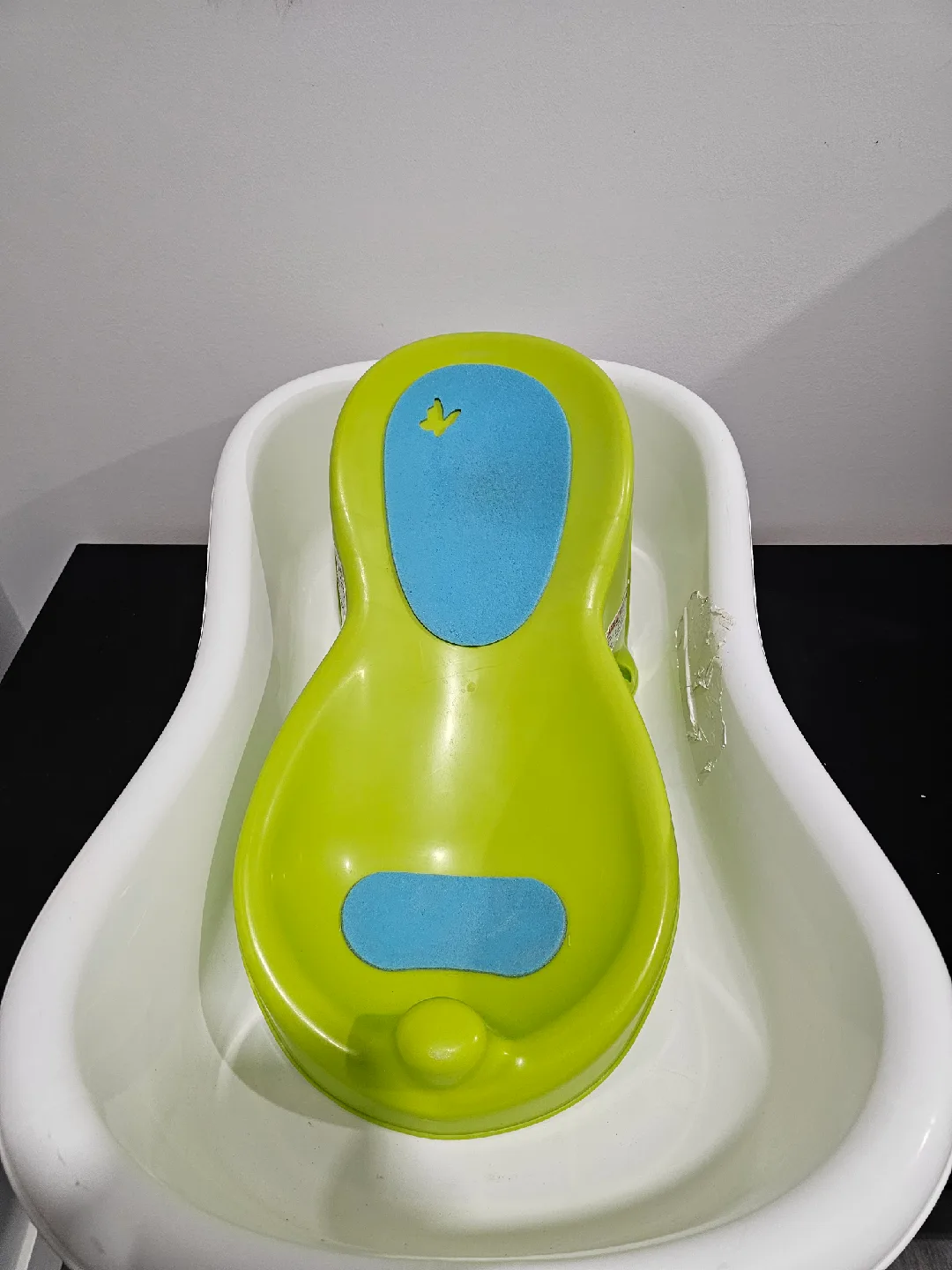 Summer Infant Newborn to Toddler Bath Centre & Shower image indicator(2)