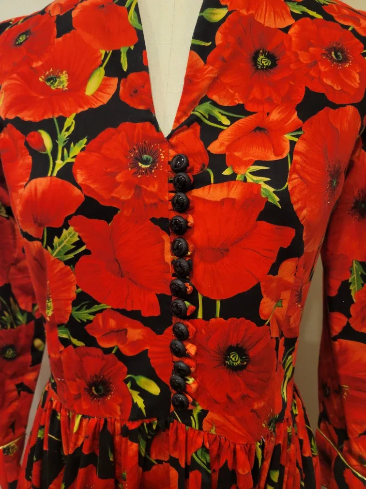 Rememberance Day Flare Dress with Face Mask image indicator(6)