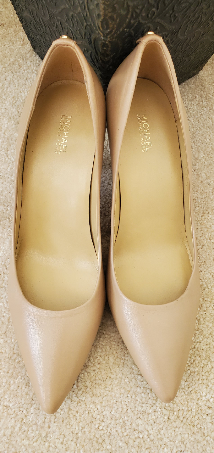 Michael Kors Nude Pumps Size 9.5M