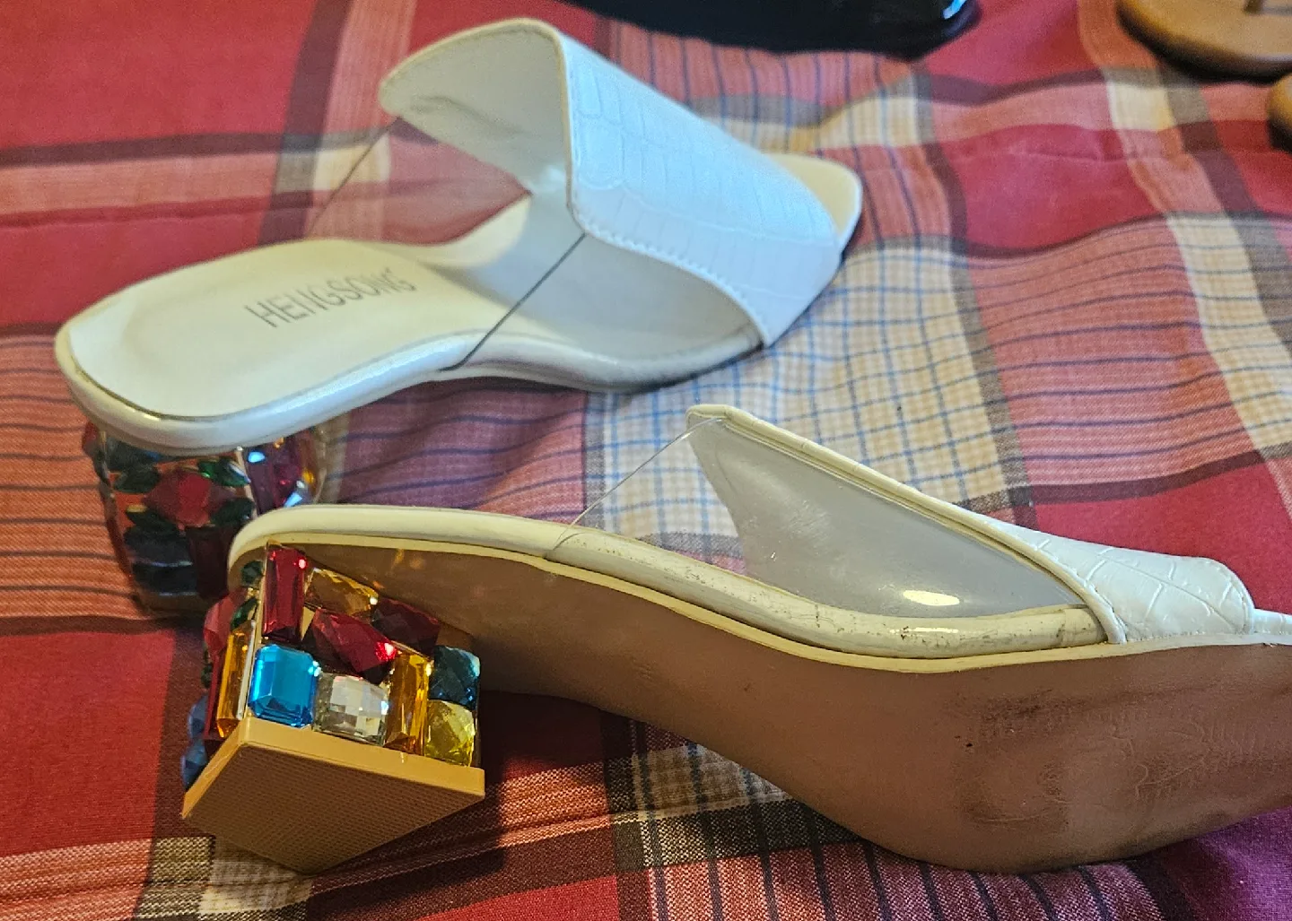 Hengsong White Slide Sandals image indicator(3)