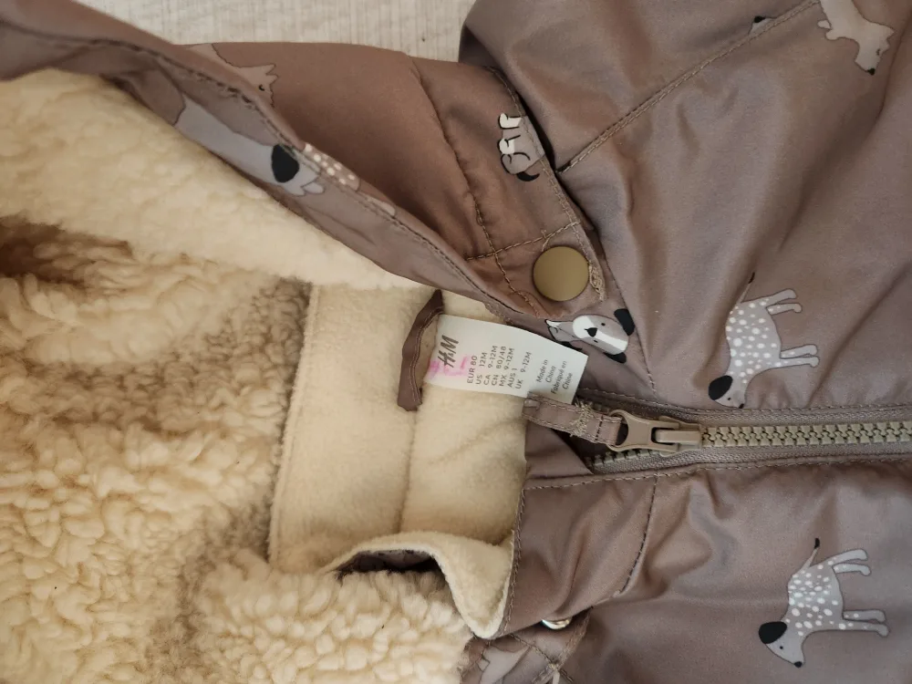H&M Brown Animal Print Snowsuit Size 80 image indicator(2)