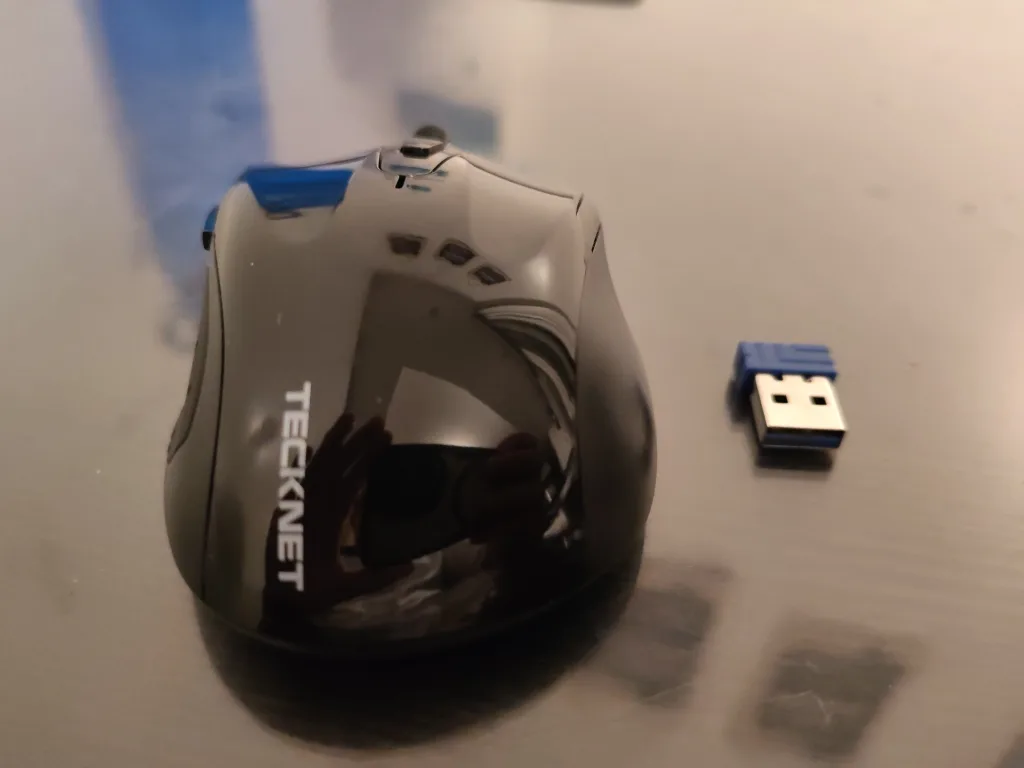 Tecknet M003 Cordless Mouse image indicator(2)