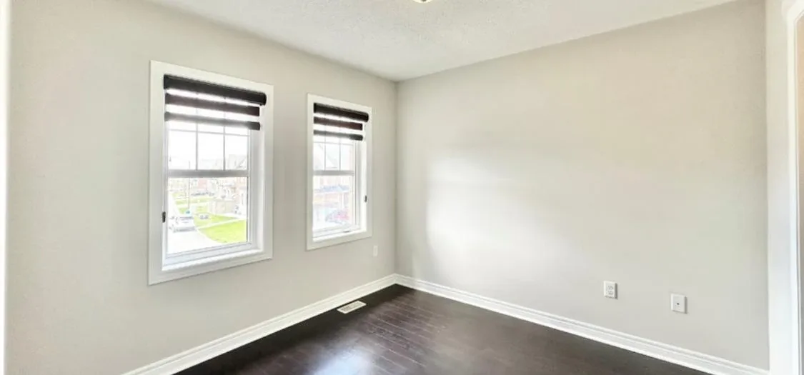 townhouse  for rent image indicator(3)