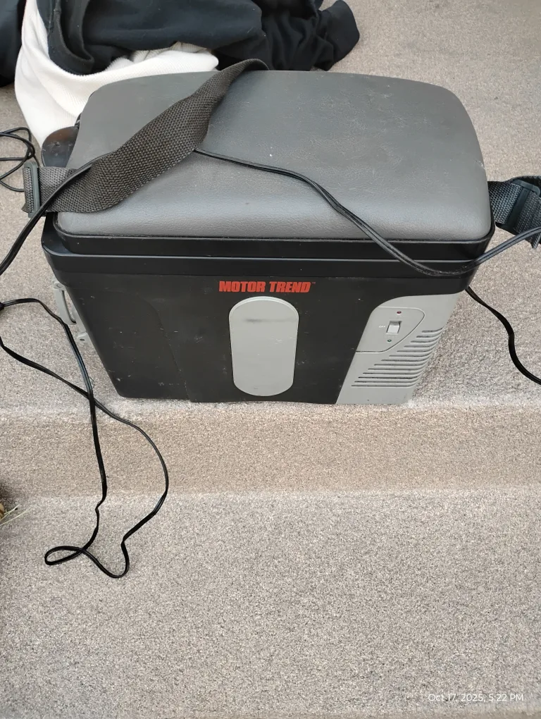 for sale motor trend car cooler thumbnail