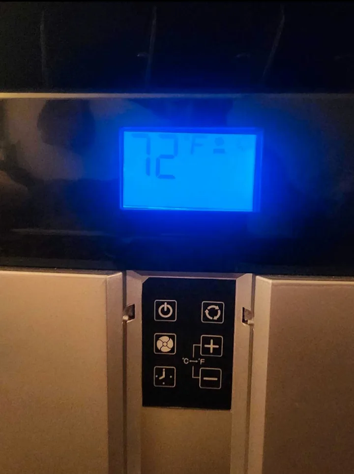 14000 BTU Portable Air Conditioner image indicator(2)