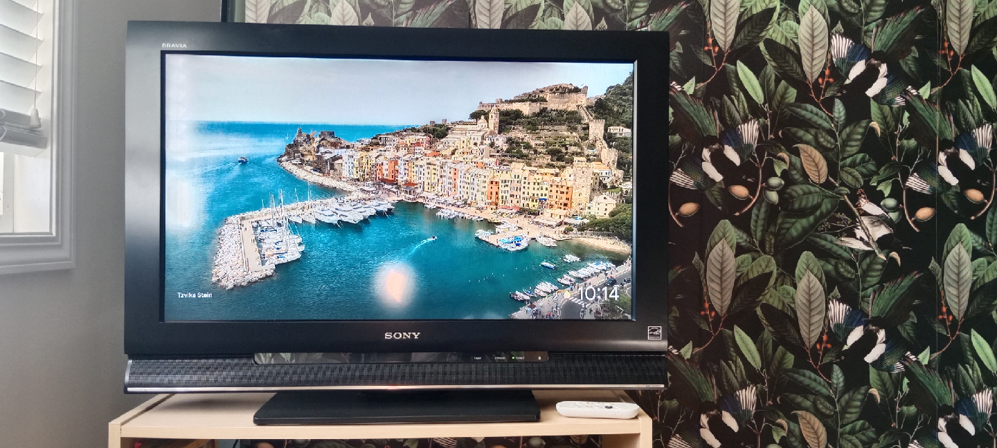 Sony Bravia KDL-32L4000 TV - photo 2