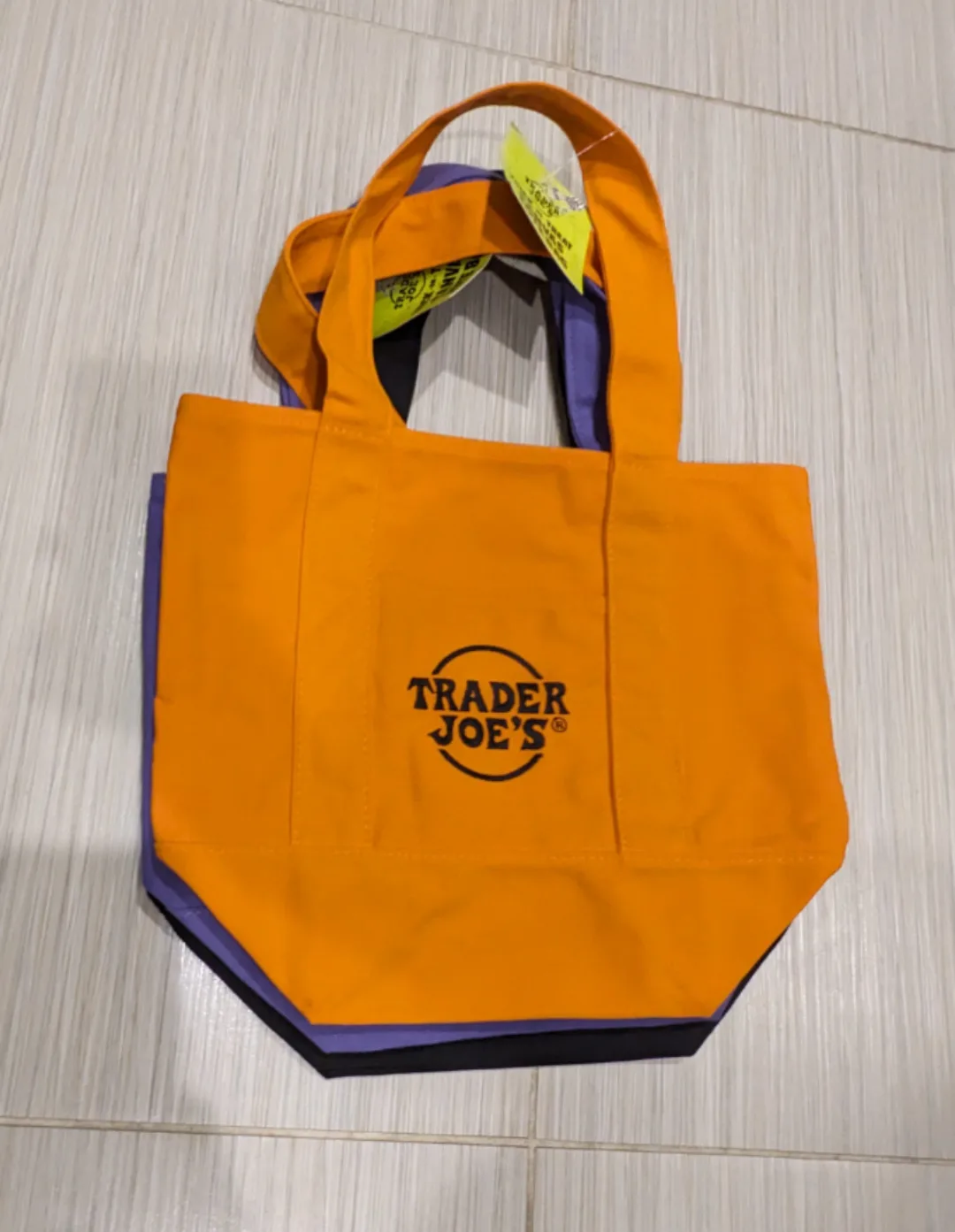 🥕Trader Joe's Mini Canvas Tote Bag 🖤 & 🧡 image indicator(2)