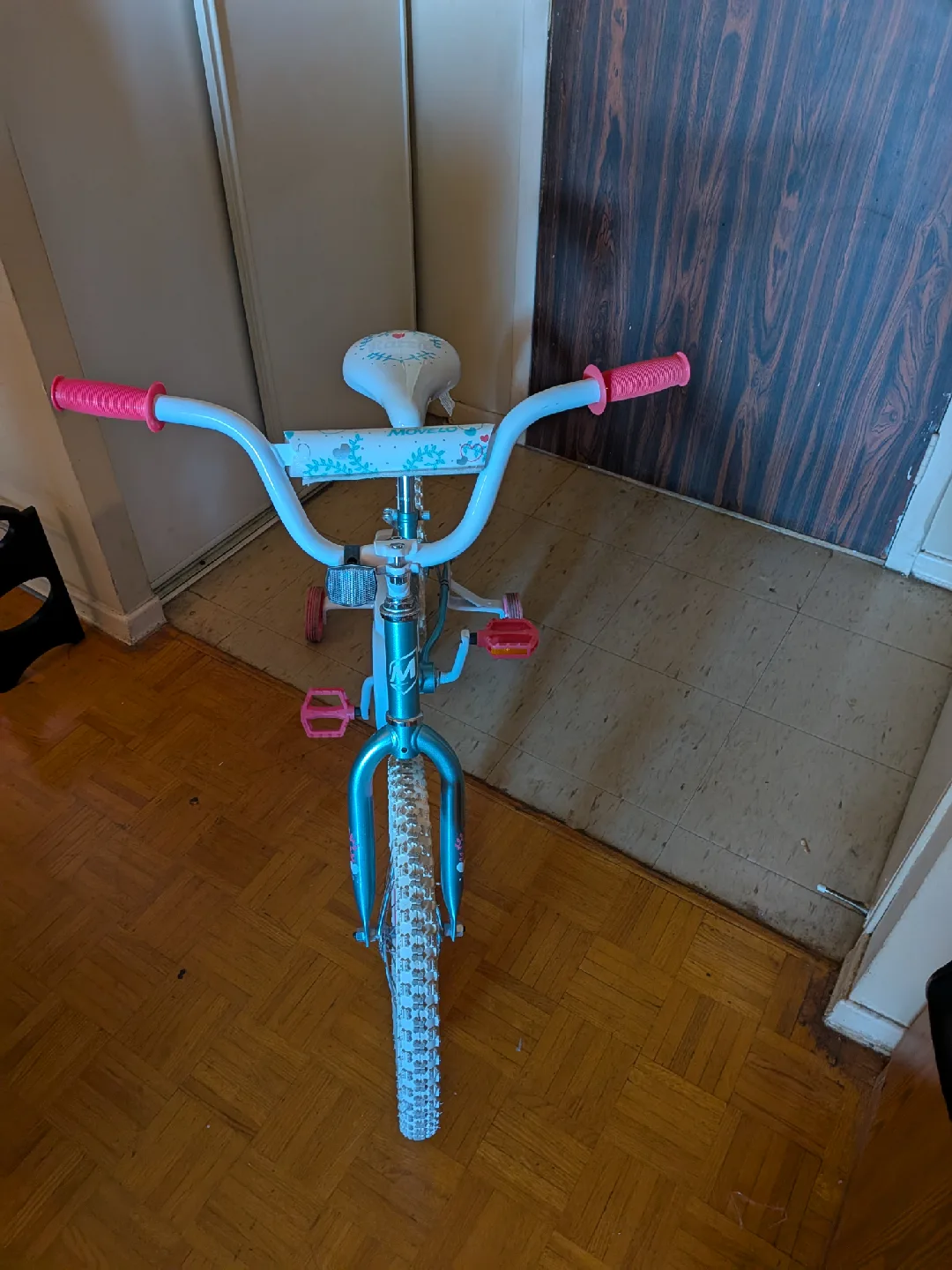 Movelo Razzle Kids Bike (18 inch wheels) image indicator(5)