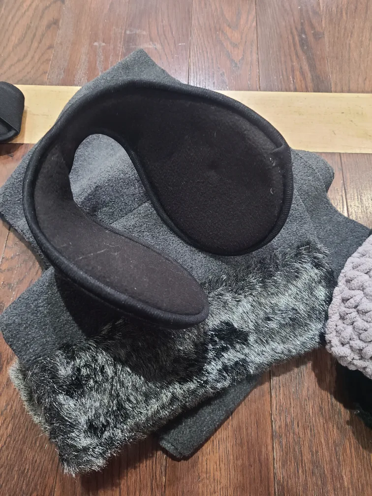 Assorted Winter Hats and Earmuffs image indicator(2)